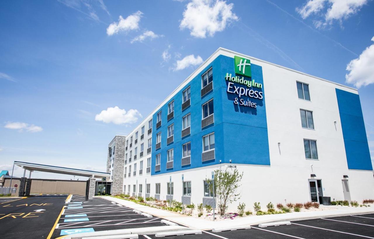 Holiday Inn Express & Suites Rehoboth Beach By Ihg Exterior photo