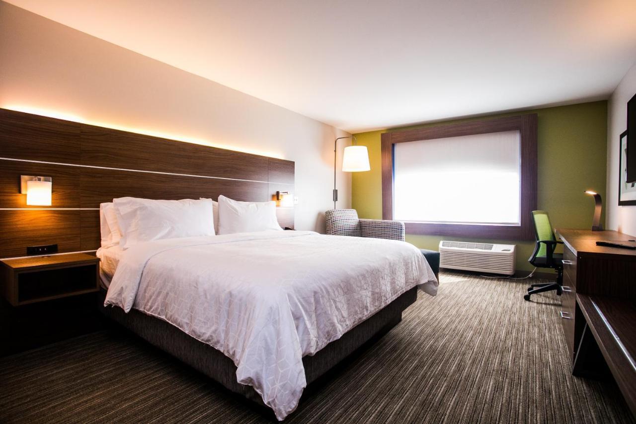 Holiday Inn Express & Suites Rehoboth Beach By Ihg Exterior photo